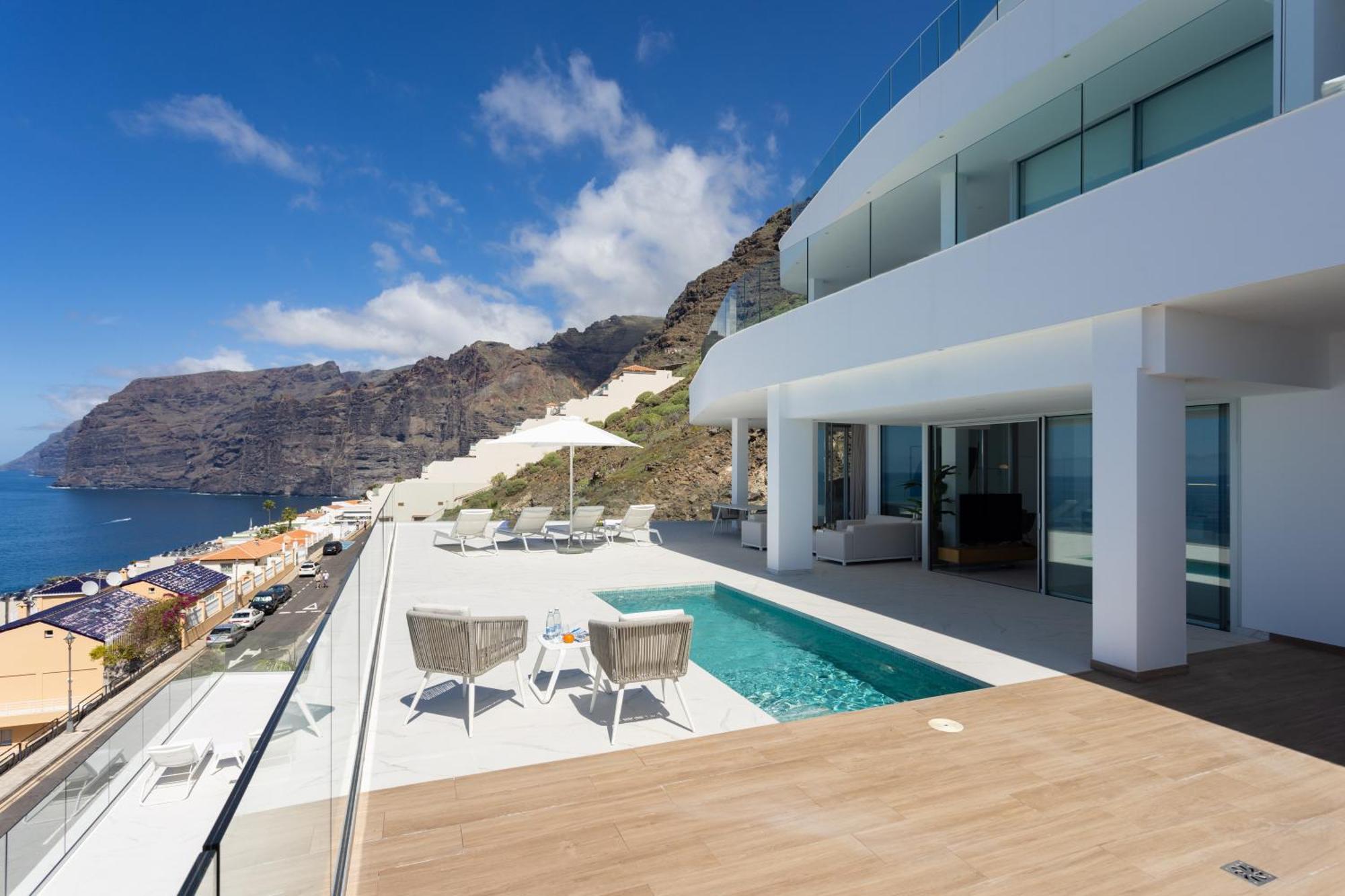 Crystal I Luxury Apartments By Enjoyahome Acantilado de los Gigantes ภายนอก รูปภาพ