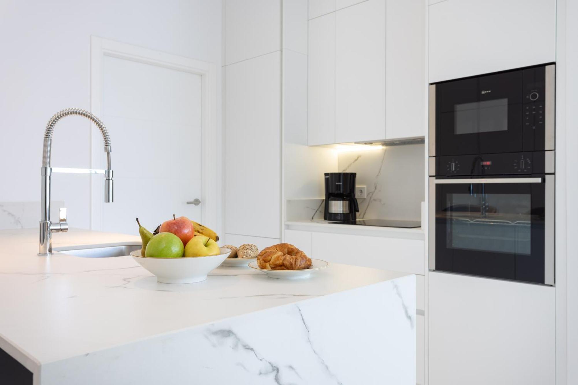 Crystal I Luxury Apartments By Enjoyahome Acantilado de los Gigantes ภายนอก รูปภาพ