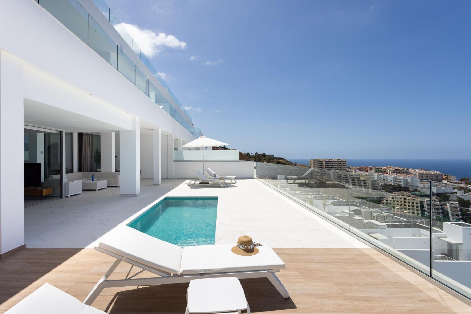 Crystal I Luxury Apartments By Enjoyahome Acantilado de los Gigantes ภายนอก รูปภาพ