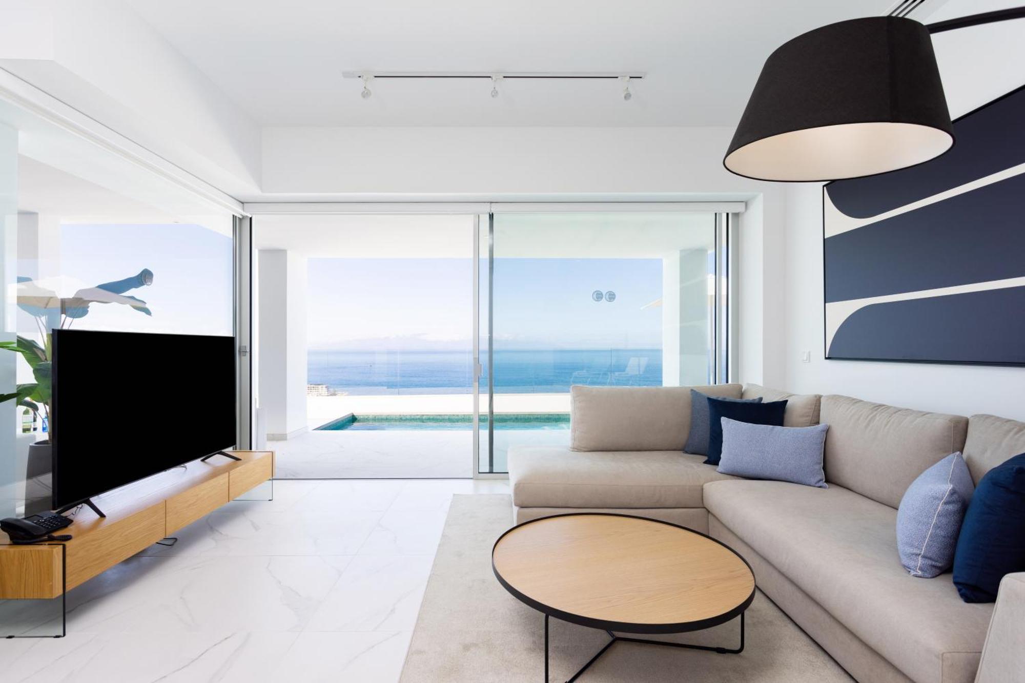 Crystal I Luxury Apartments By Enjoyahome Acantilado de los Gigantes ภายนอก รูปภาพ