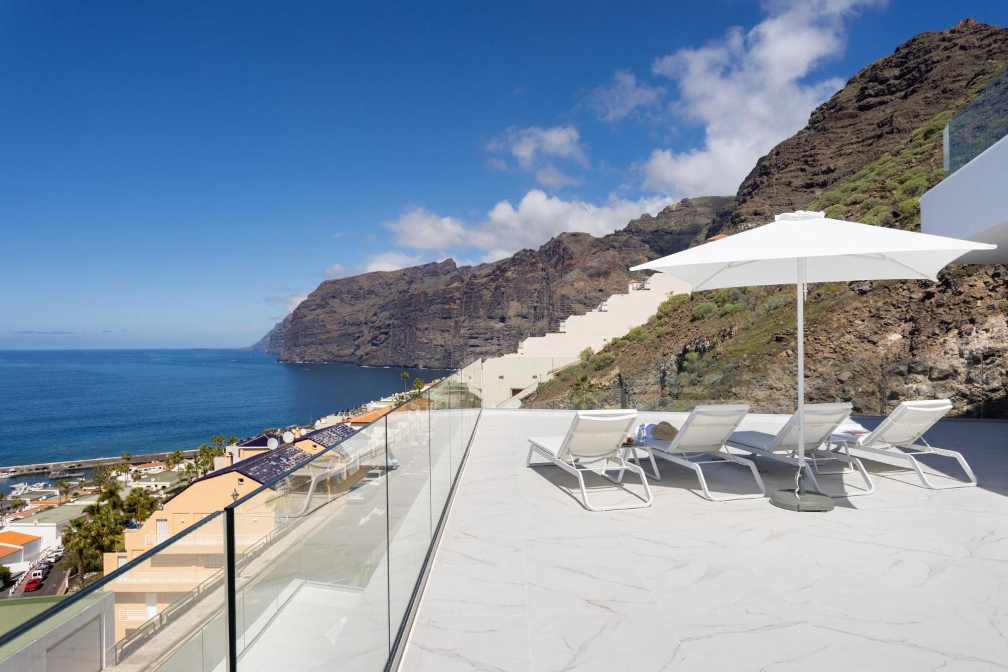 Crystal I Luxury Apartments By Enjoyahome Acantilado de los Gigantes ภายนอก รูปภาพ